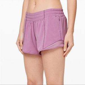Hotty Hot Low-Rise Lined Shorts 2.5”